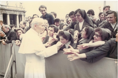 EN CAMINO: Minuto histórico con un santo: Juan Pablo II