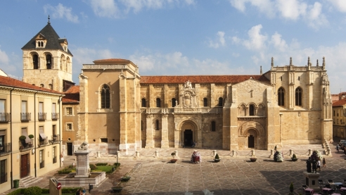 La historia y el templo de la Real Colegiata de san Isidoro, hoy ...